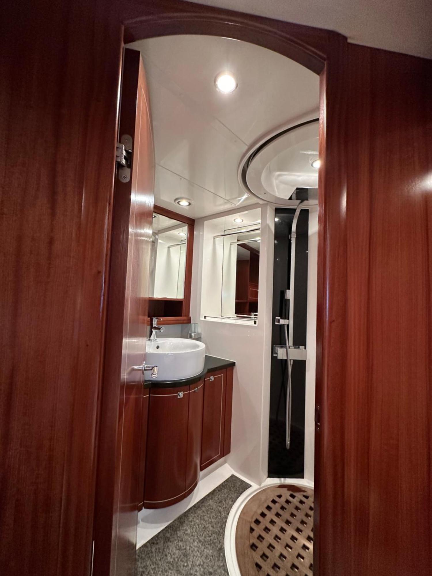 Yacht Pegasus II Hotell Barcelona Exteriör bild