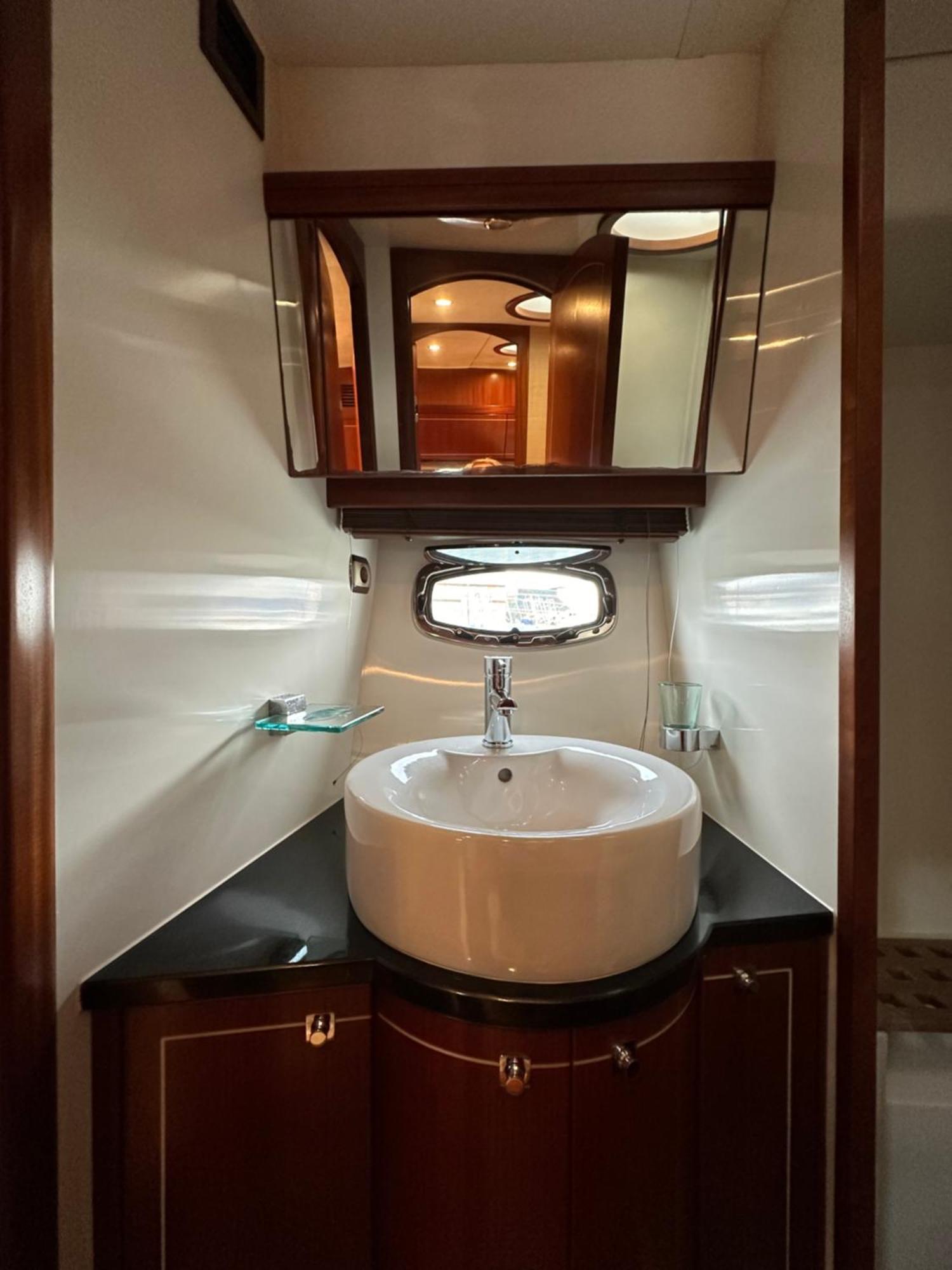 Yacht Pegasus II Hotell Barcelona Exteriör bild