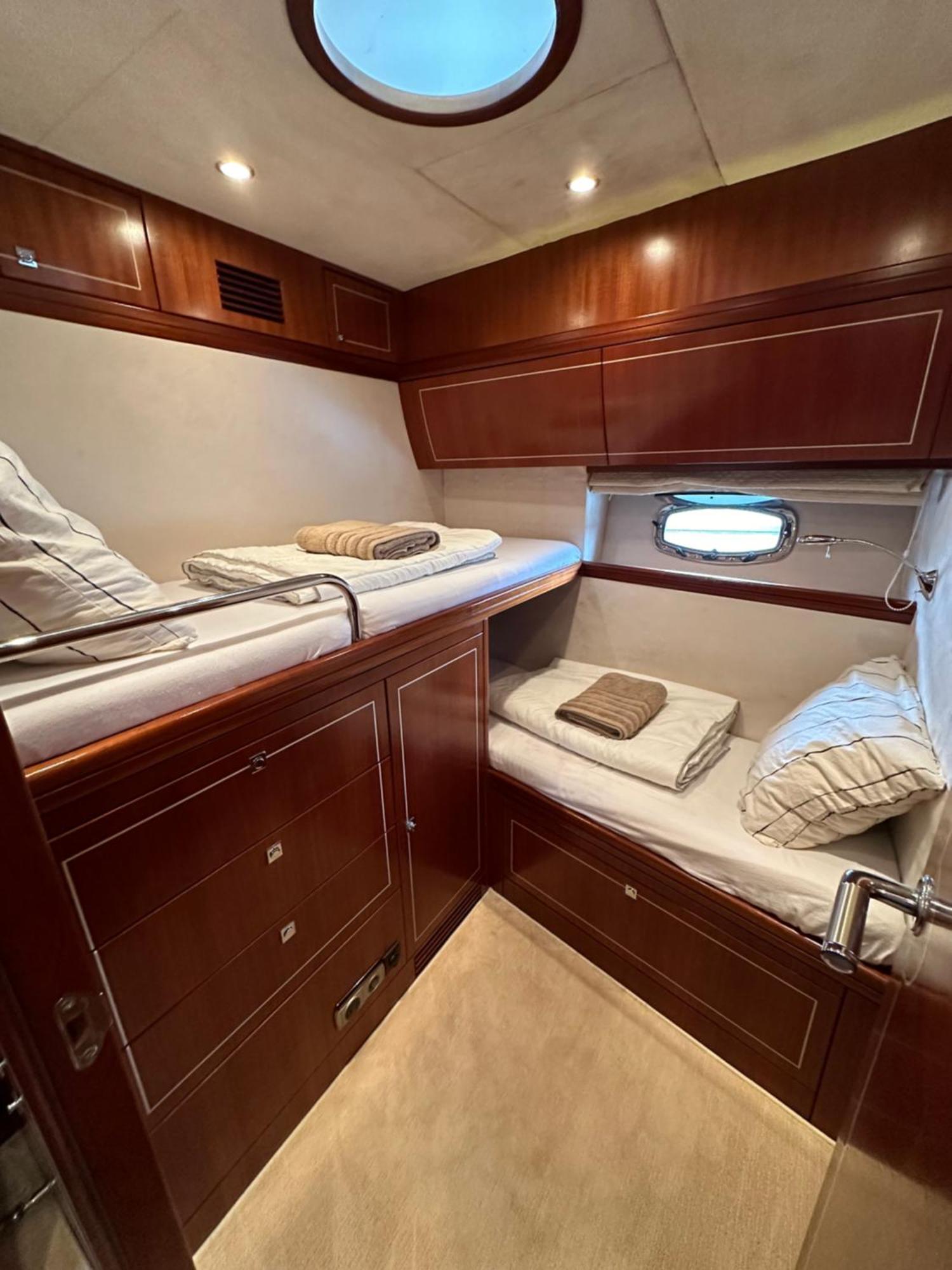 Yacht Pegasus II Hotell Barcelona Exteriör bild